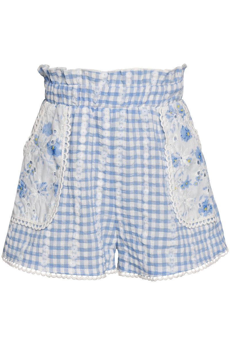 Scallop Trim Shorts