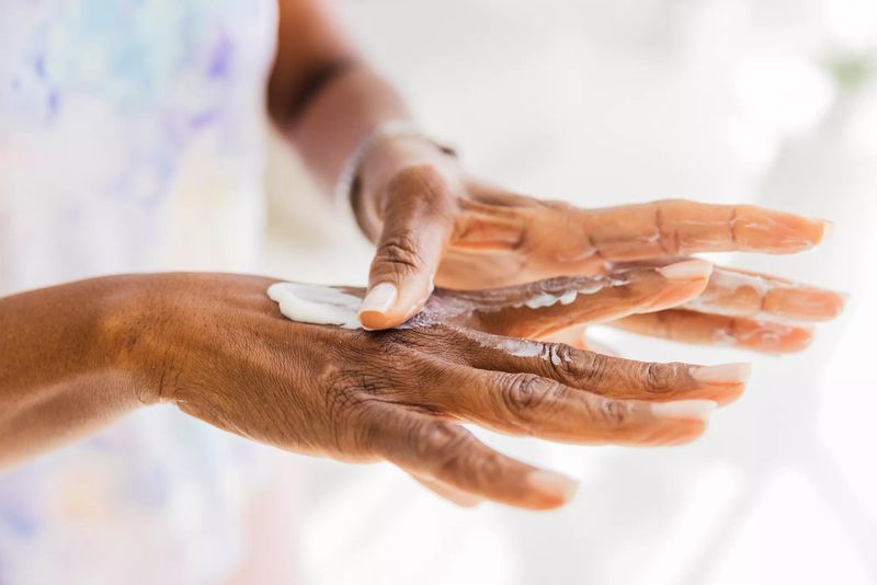 Hand Care Reveals True Age