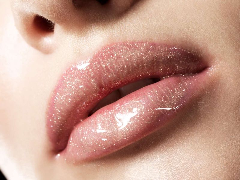 Labios brillantes