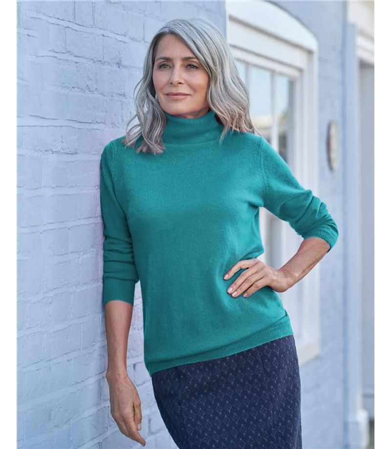 Lightweight Layering Turtleneck