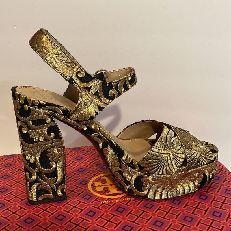 Heritage Brocade Platforms