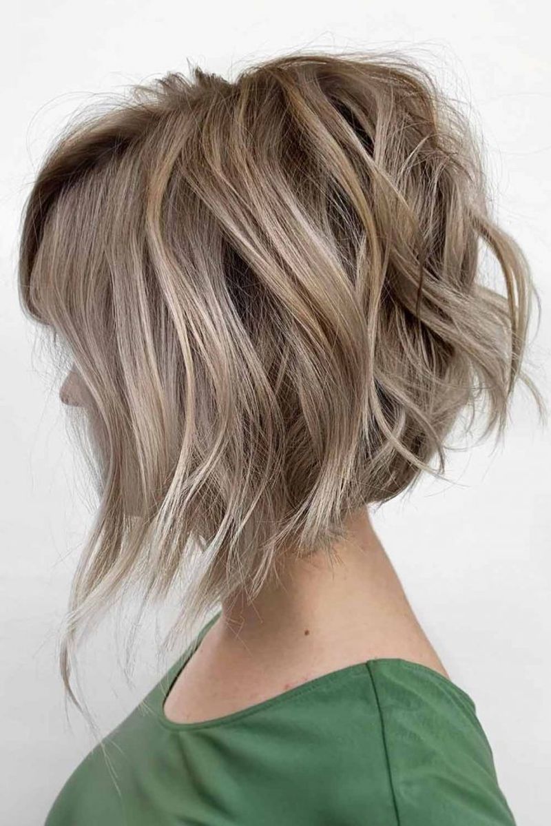 Choppy Textured Inverted Bob