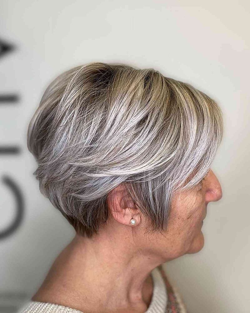 Corte Pixie com camadas