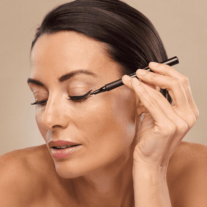 Smudge-Proof Your Lower Lash Line