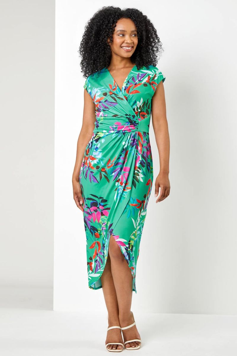 The Petite-Friendly Wrap Dress