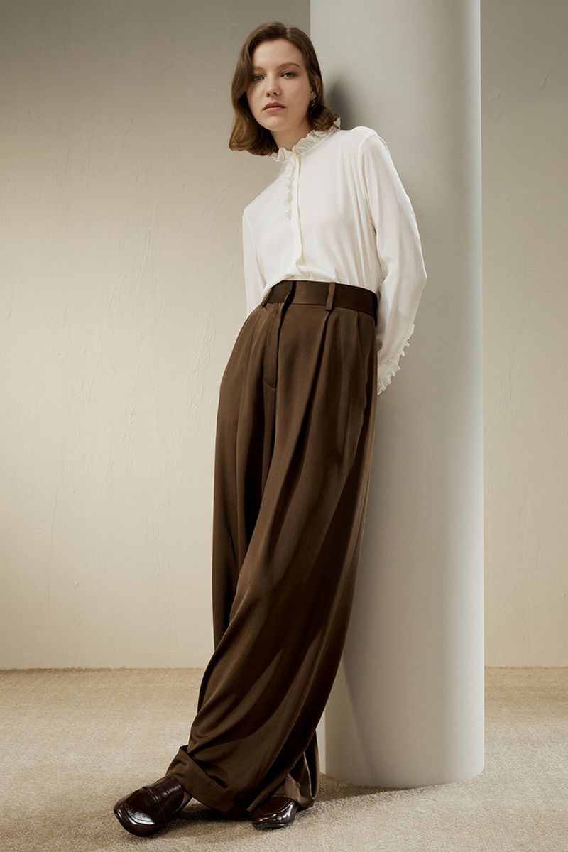 Fluid Wide-Leg Pants