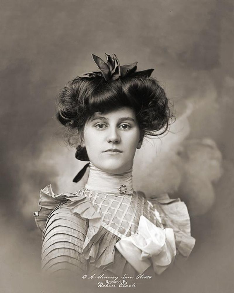 The Gibson Girl Updo