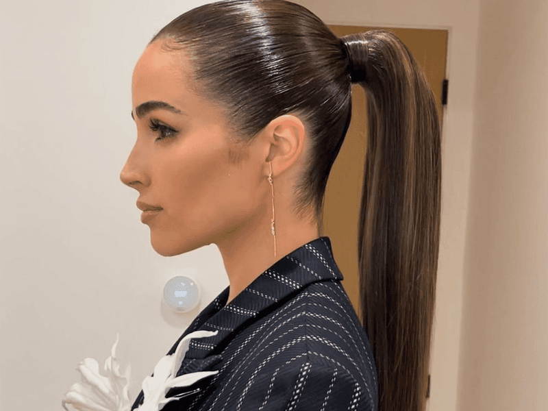 The Tight Ponytail Enthusiast