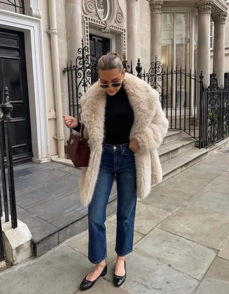 Dark Wash Straight-Leg Jeans