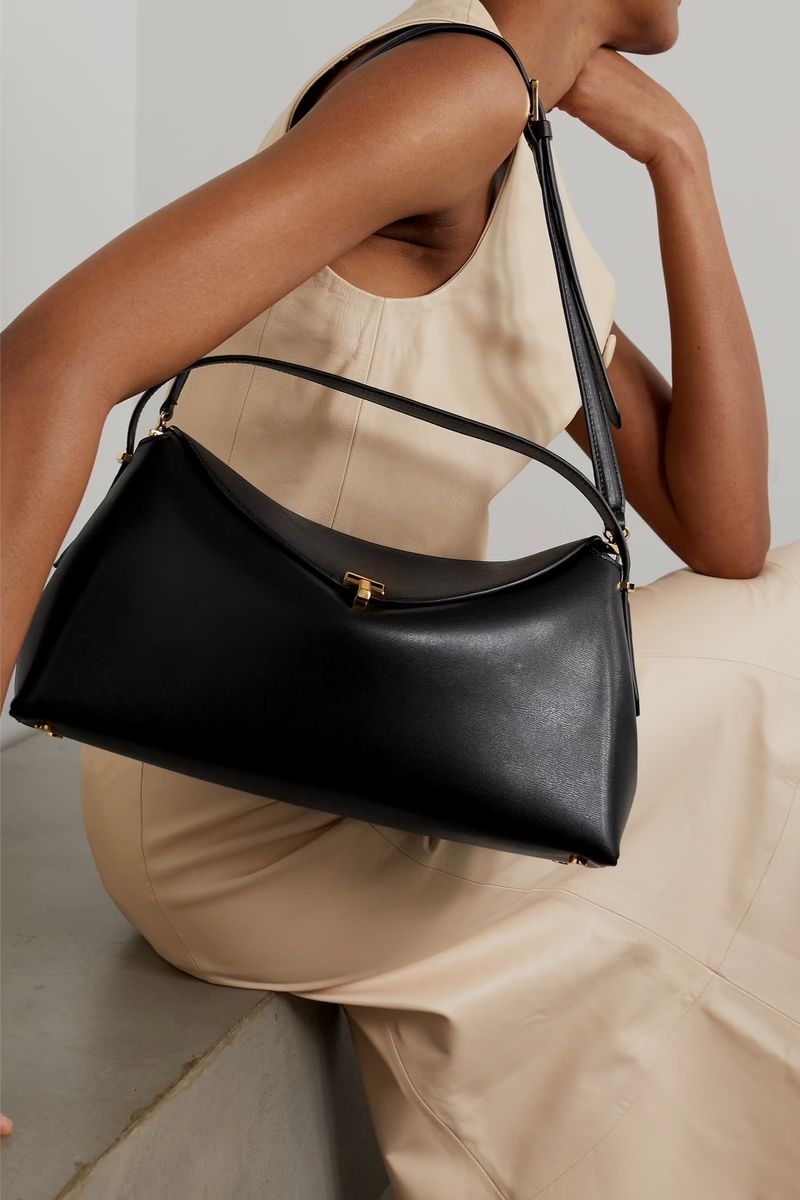 Structured Handbag & Simple Outfit