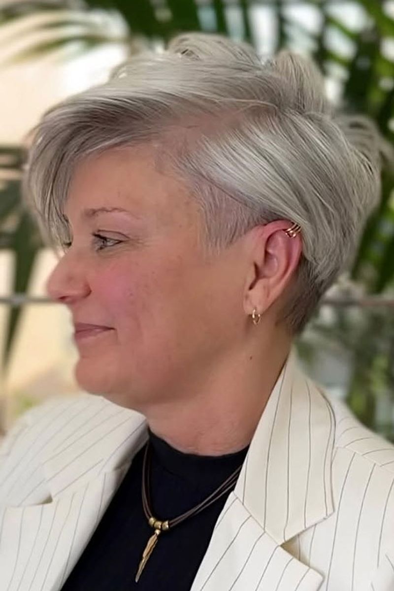Soft Undercut with Length on Top