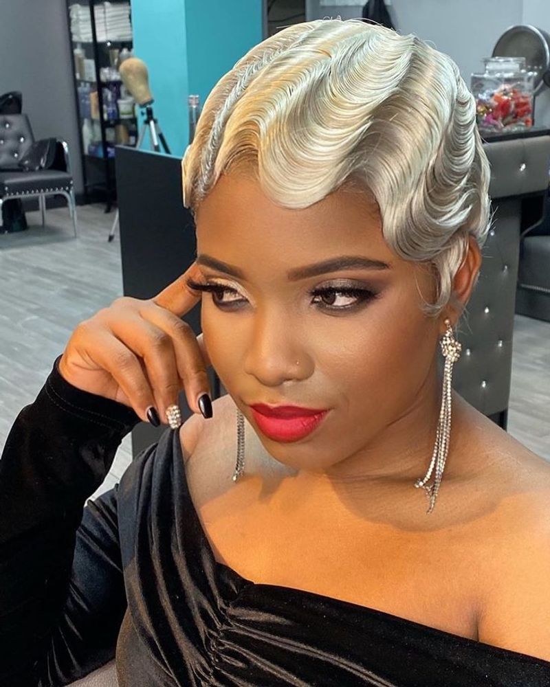 Retro Finger Wave
