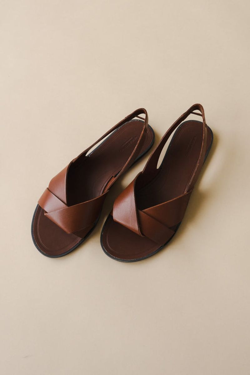 Cognac Leather All-Season Heroes