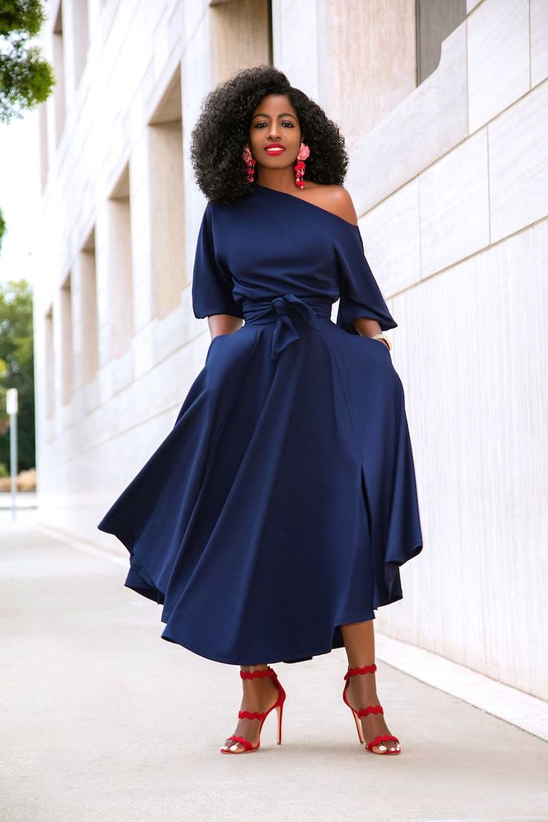 Midi Dresses
