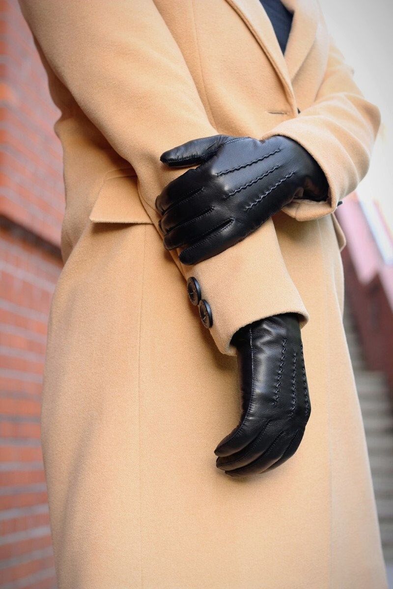 Italian Leather Gloves Lined With Cashmere