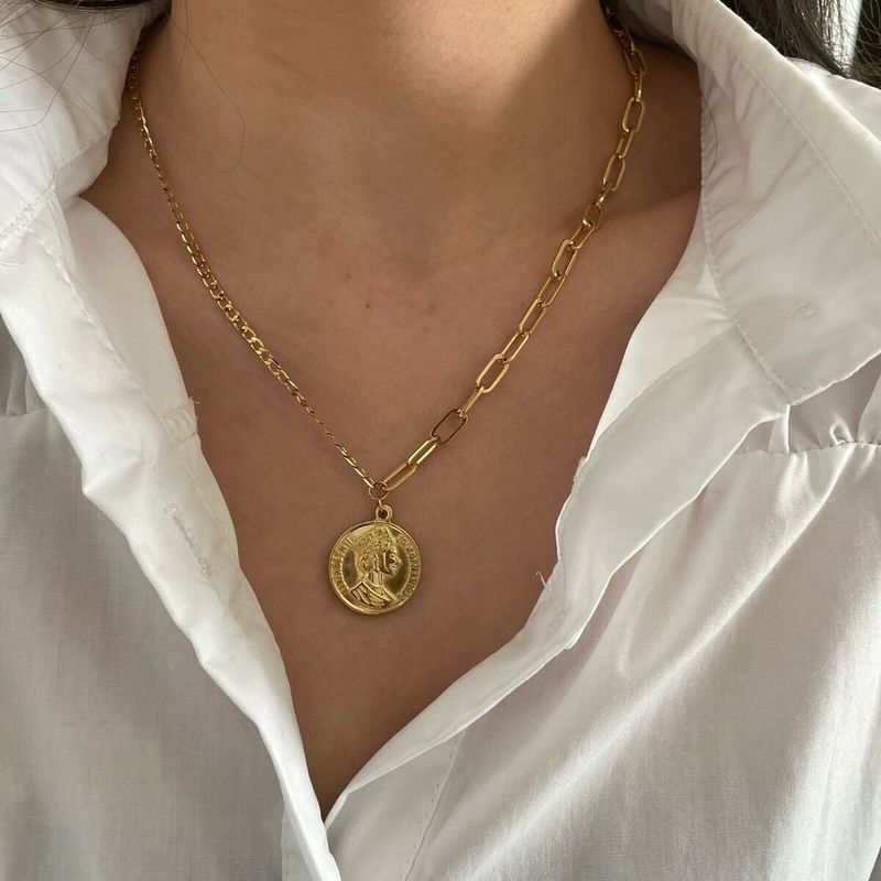 Coin Pendant Necklace