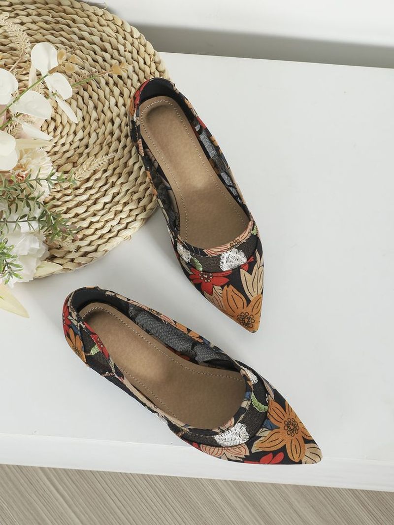 Floral Patterned Flats