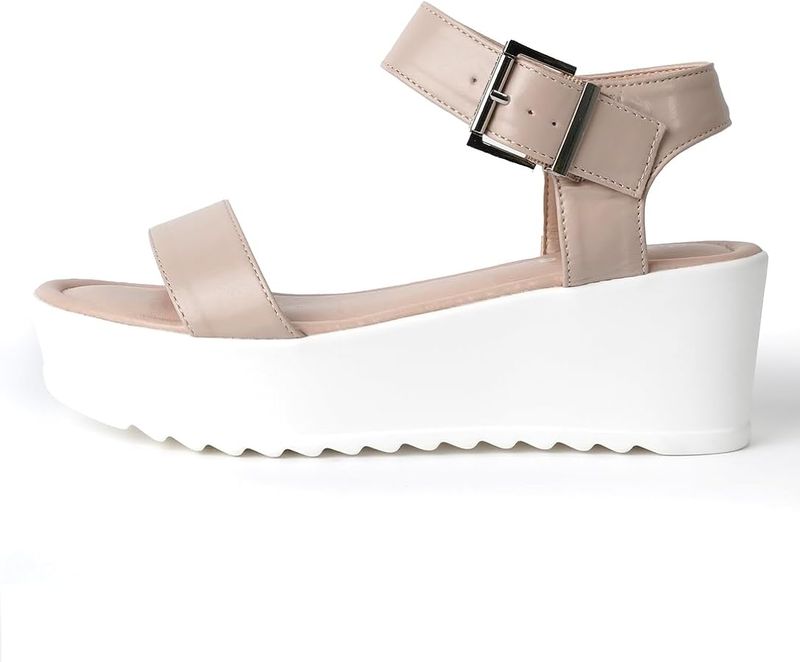 Skip: Clunky Platform Sandals