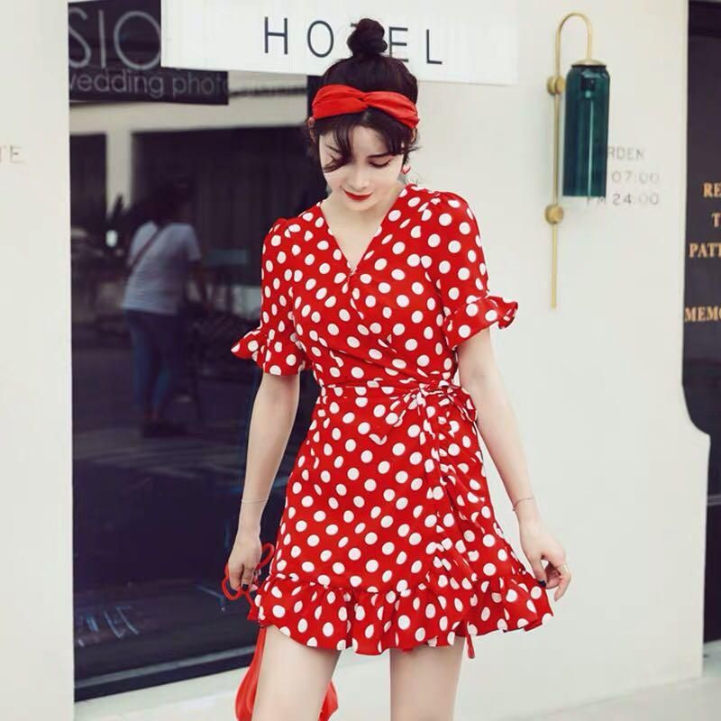 Retro Polka Dot Charm
