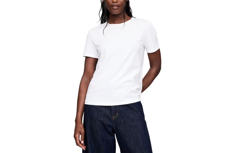 A Perfectly Tailored White T-Shirt