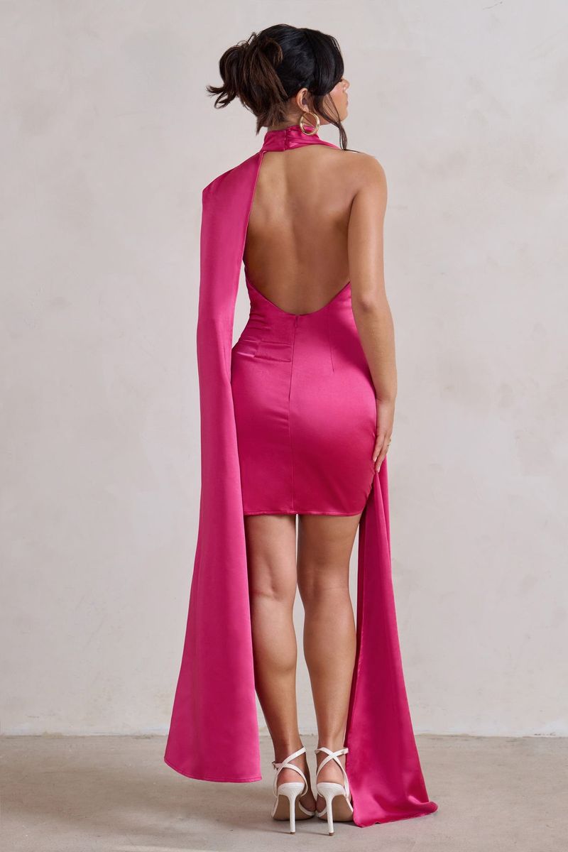 Backless Bombshell