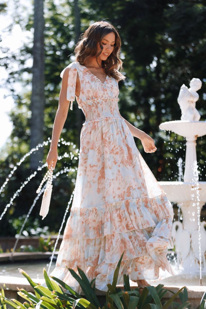 Maxi Dresses for Maximum Impact