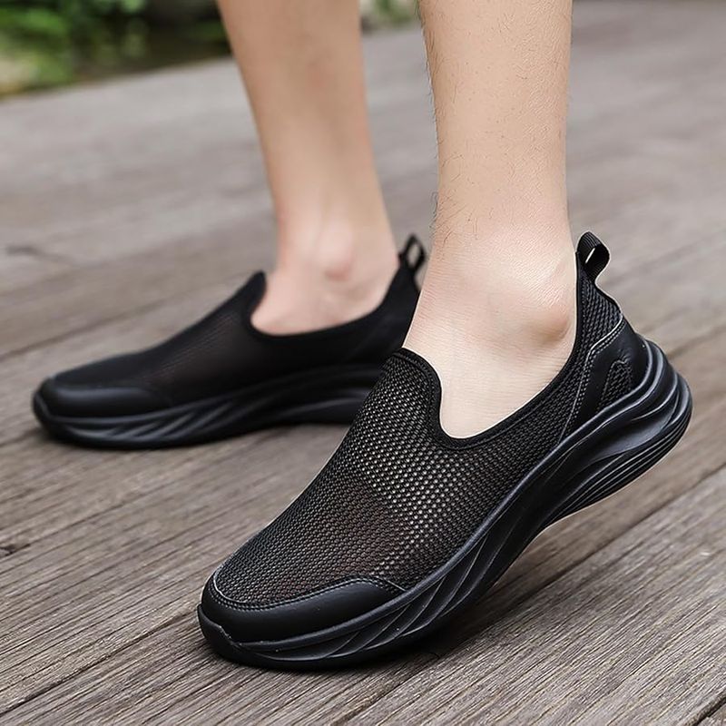 Cloud-Like Slip-Ons