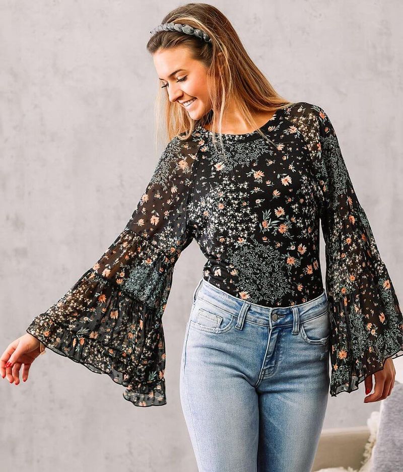Boho Bell-Sleeve Tunic