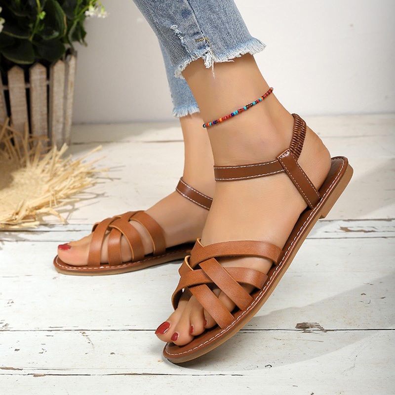 Leather Sandals: Warm-Weather Win