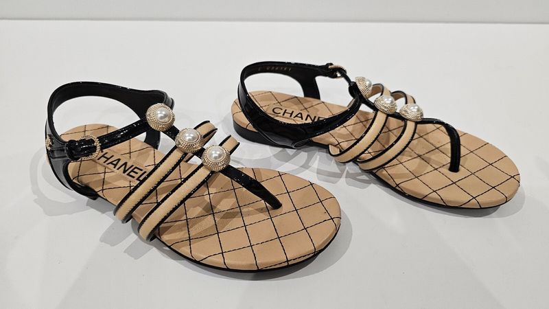 Pearl-Embellished Fisherman Sandals
