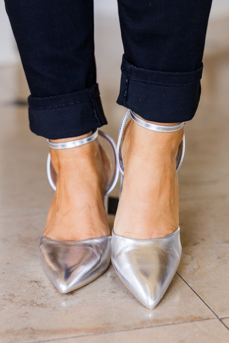 Jeggings & Silver Strappy Heels