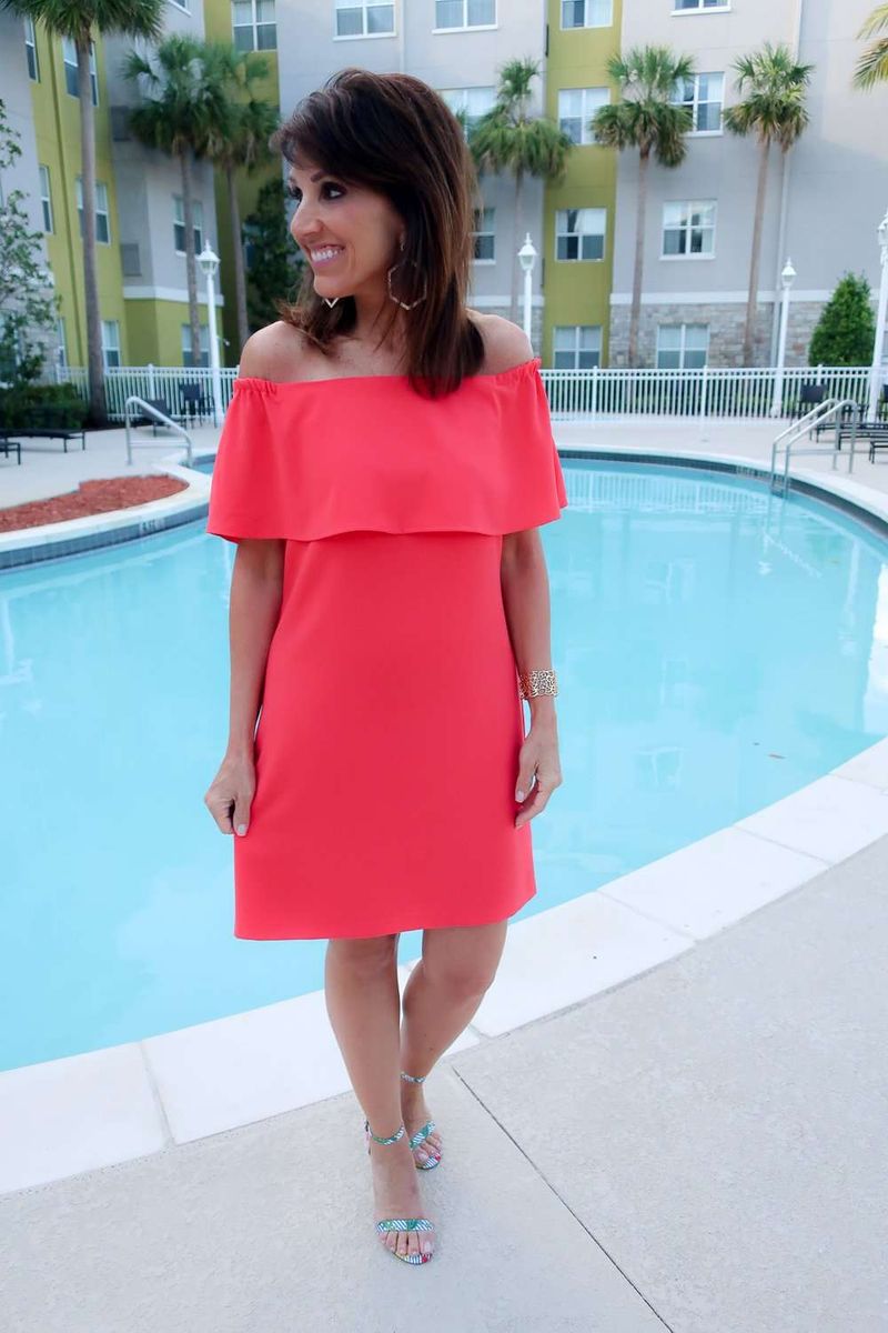 Off-Shoulder Outfit Optimizer