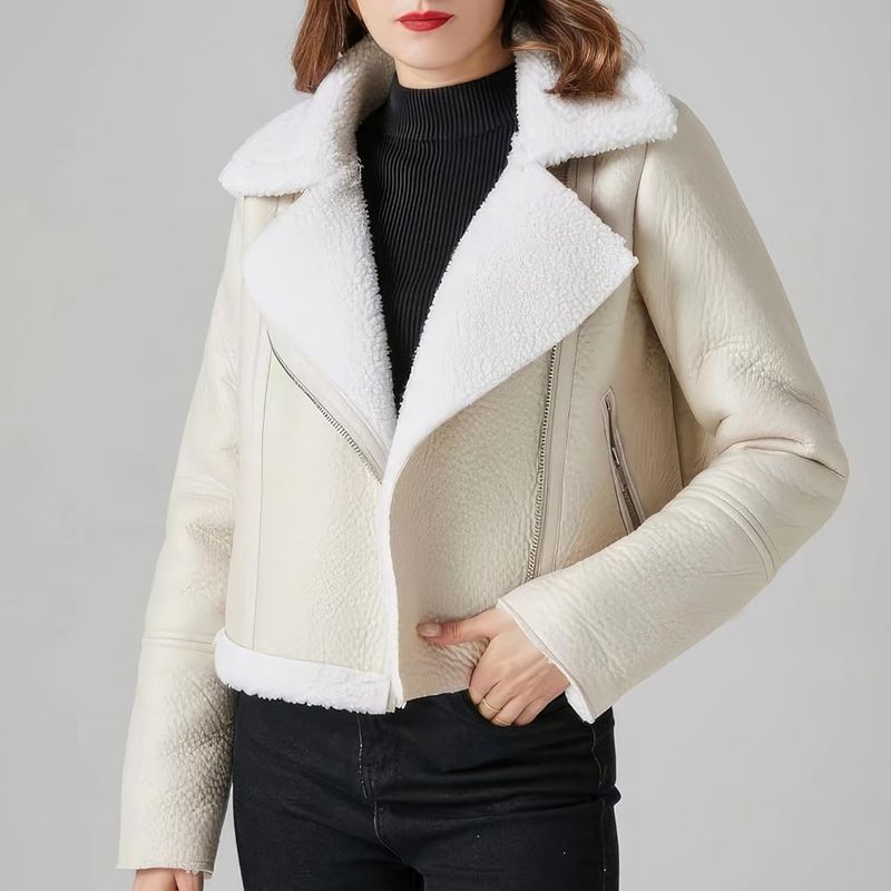 Shearling Shorty