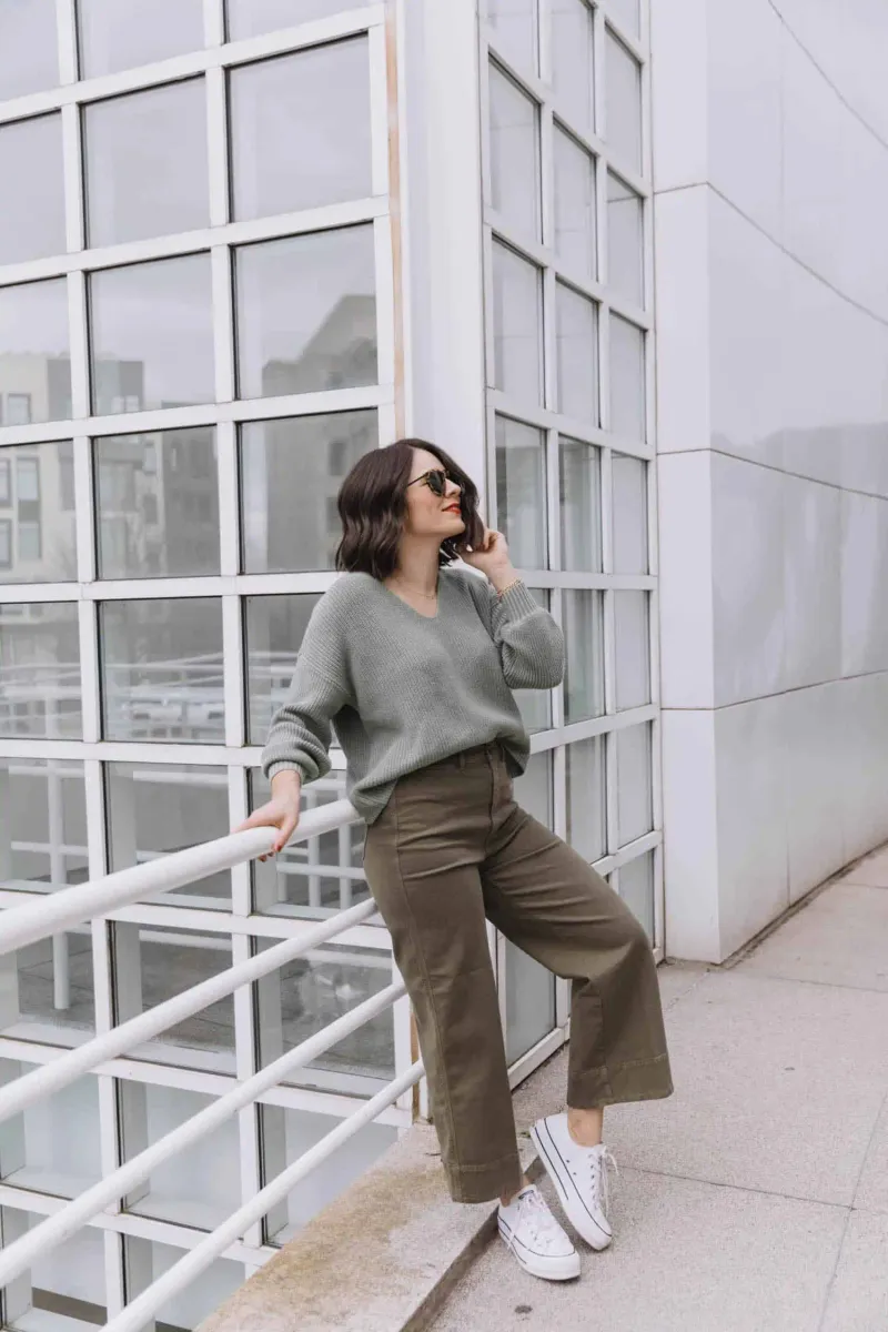 Cropped Wide-Leg Pants with Sleek Trainers
