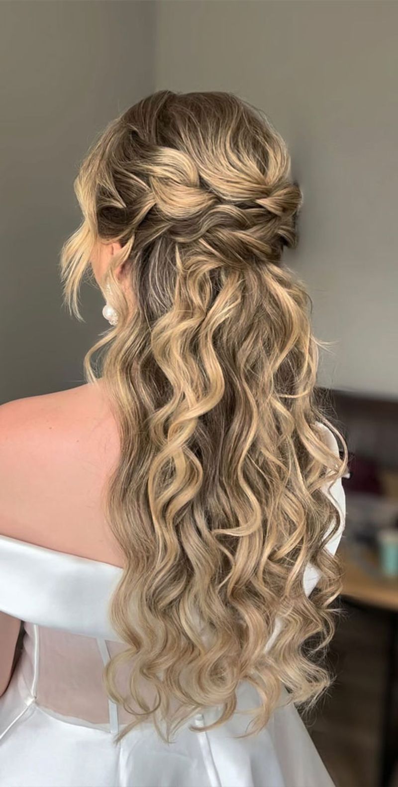 Loose Romantic Curls