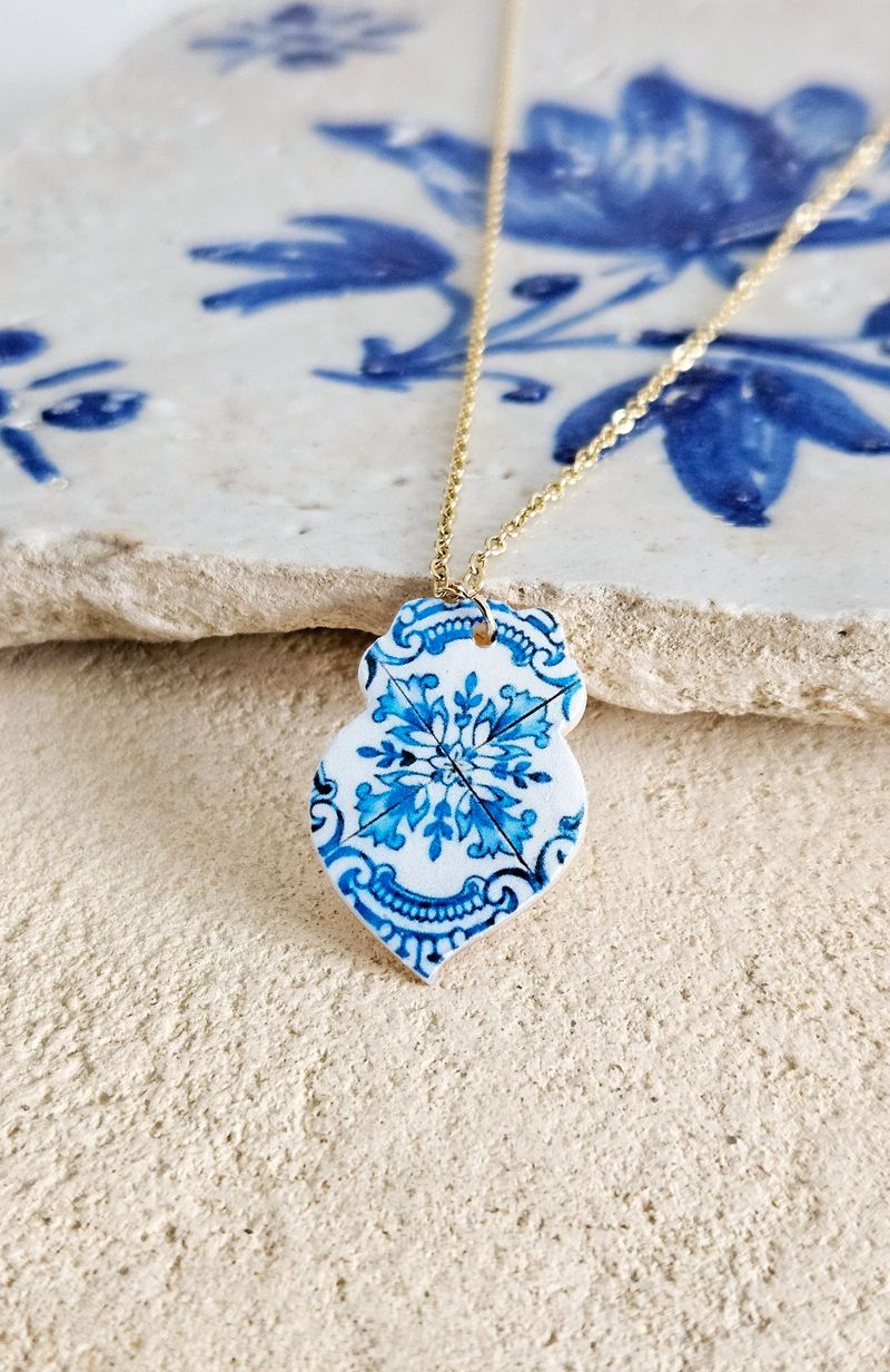 Porcelain Pendant Necklaces