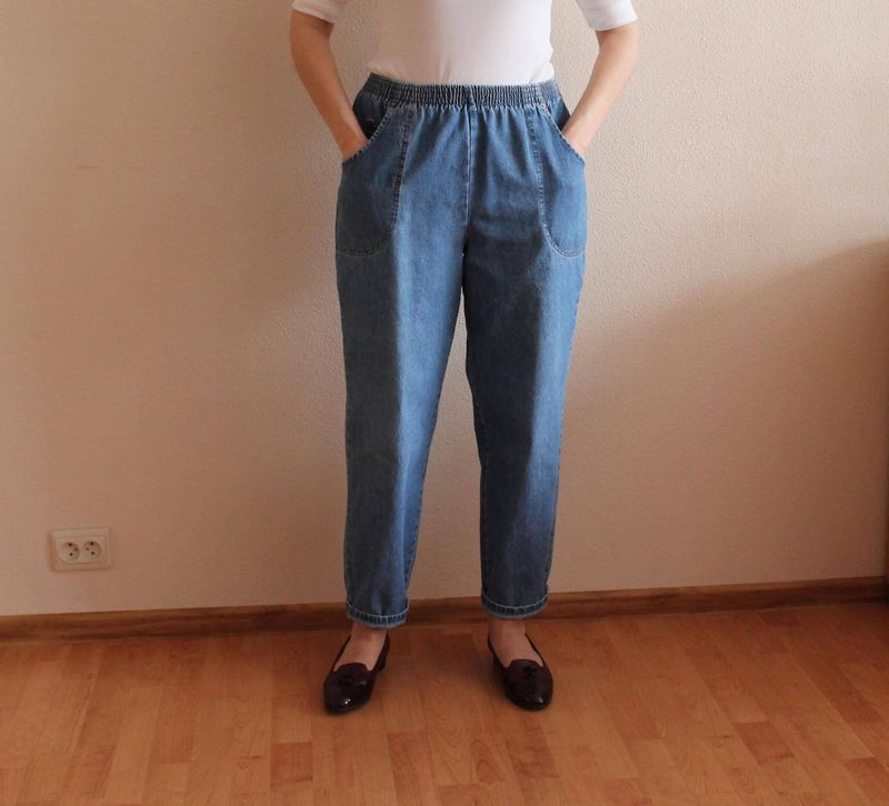 Elastic Waistband Jeans