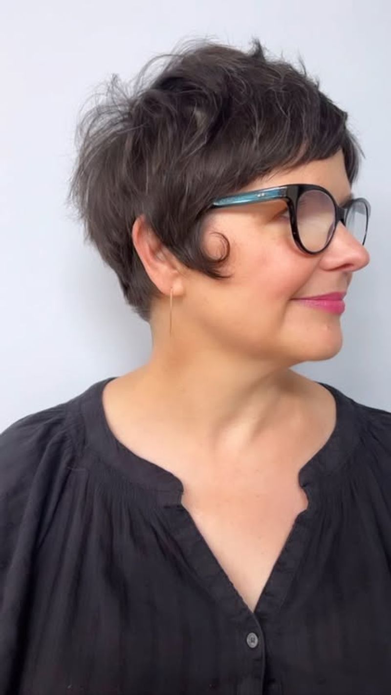 Pixie Bob recto con flequillo