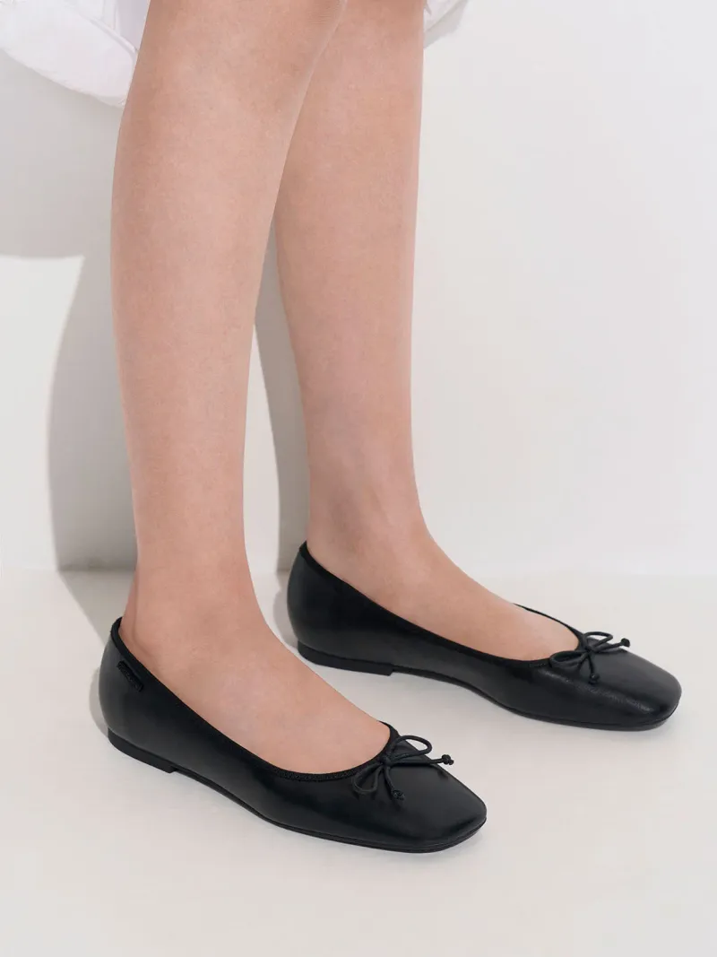 Round-Toe Ballet Flats