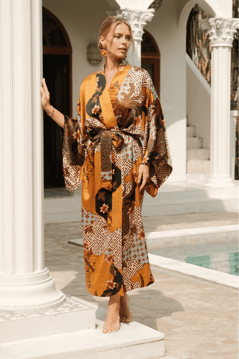 Elegant Kimono Robe