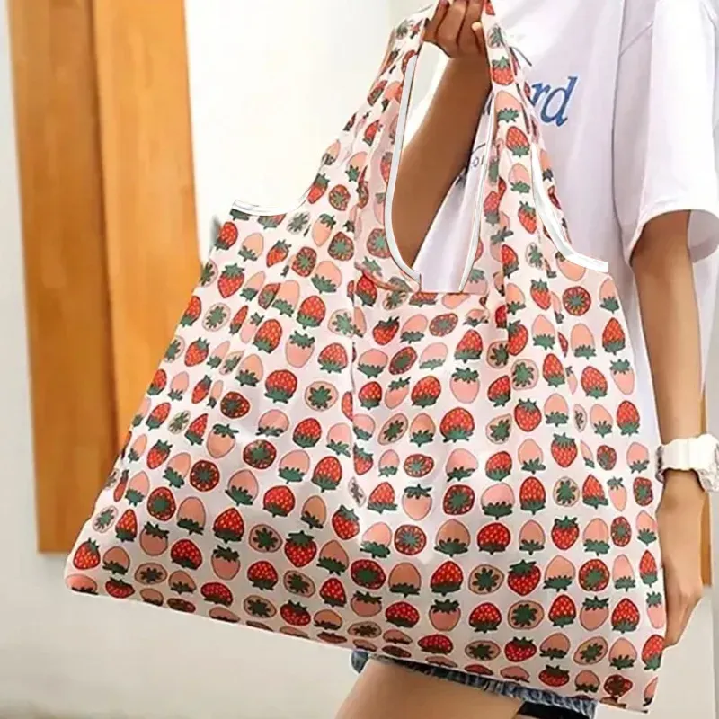 Foldable Shopping Tote That's Actually Cute