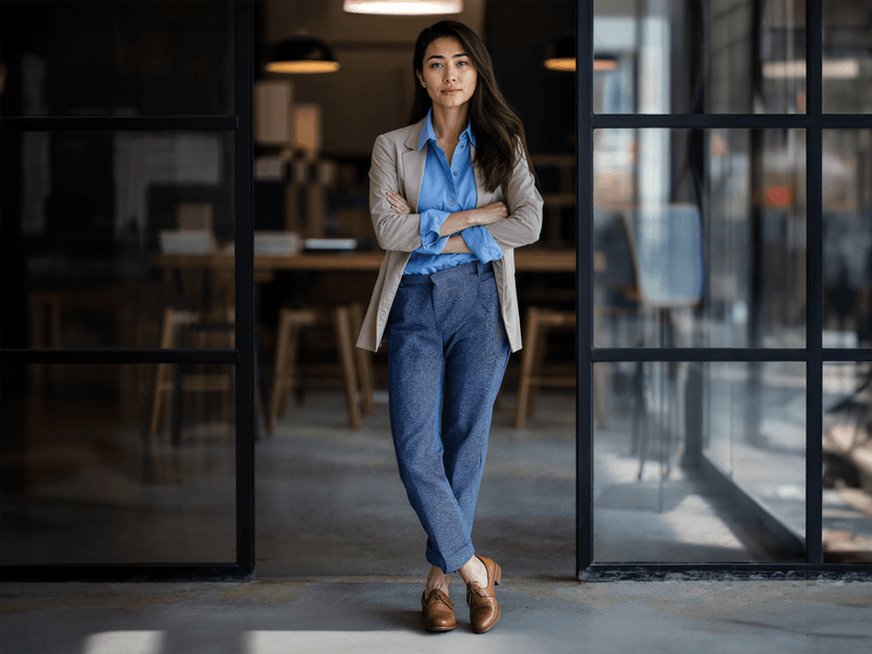 Posture-Correcting Button-Down