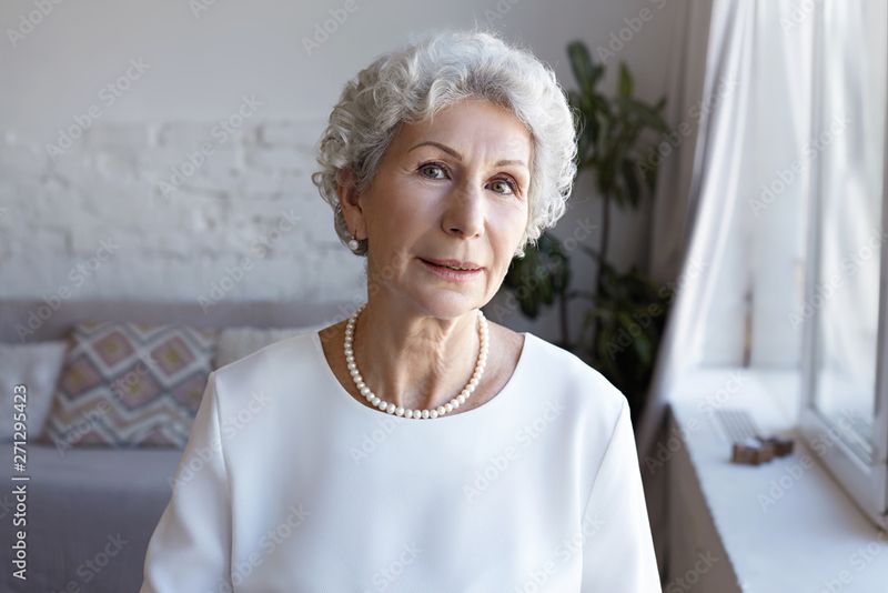 Elegant Pearls