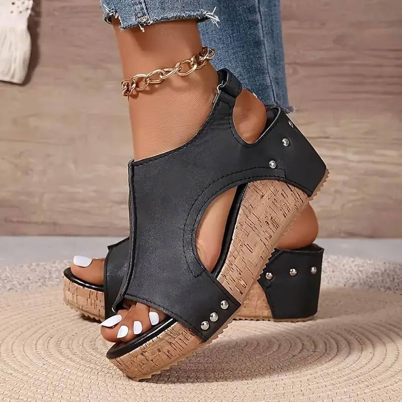 Platform Sandals Comeback