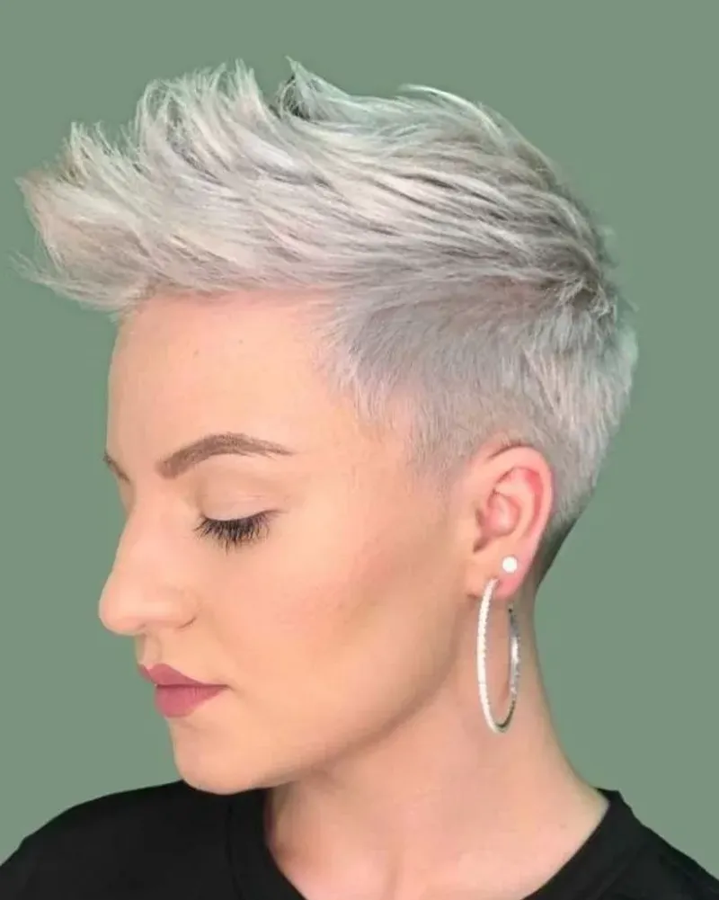 Tapered Pixie with Textured Crown