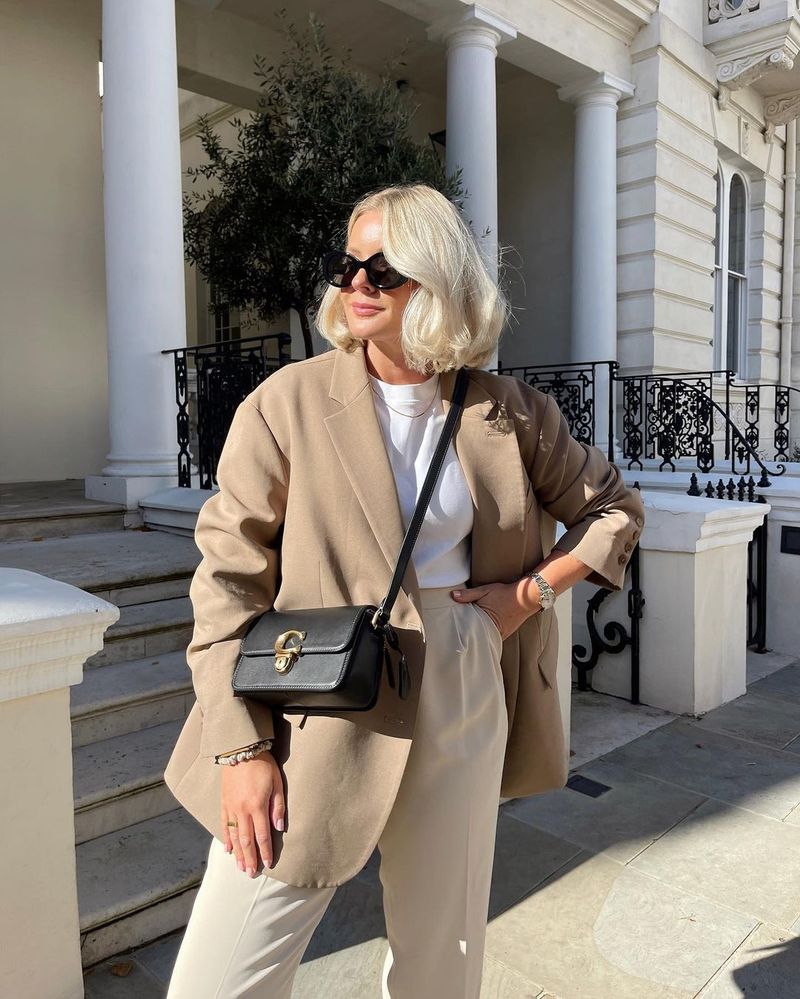Monotonous Monochrome Wardrobe