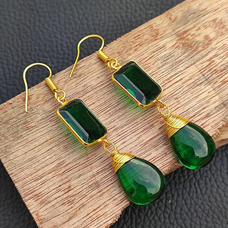 Play With Statement Jewelry