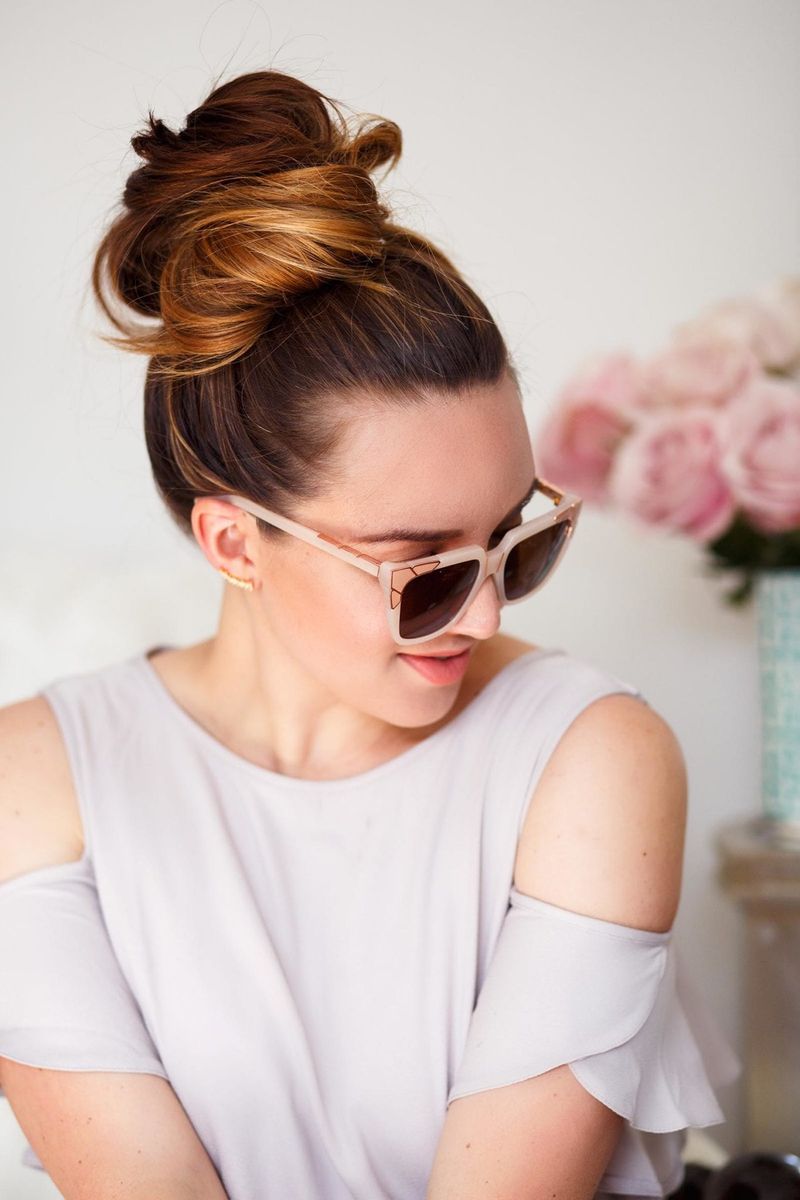 Master The Messy Bun