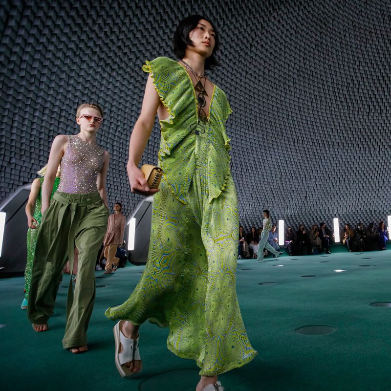 RISING: Bioengineered Living Fabrics