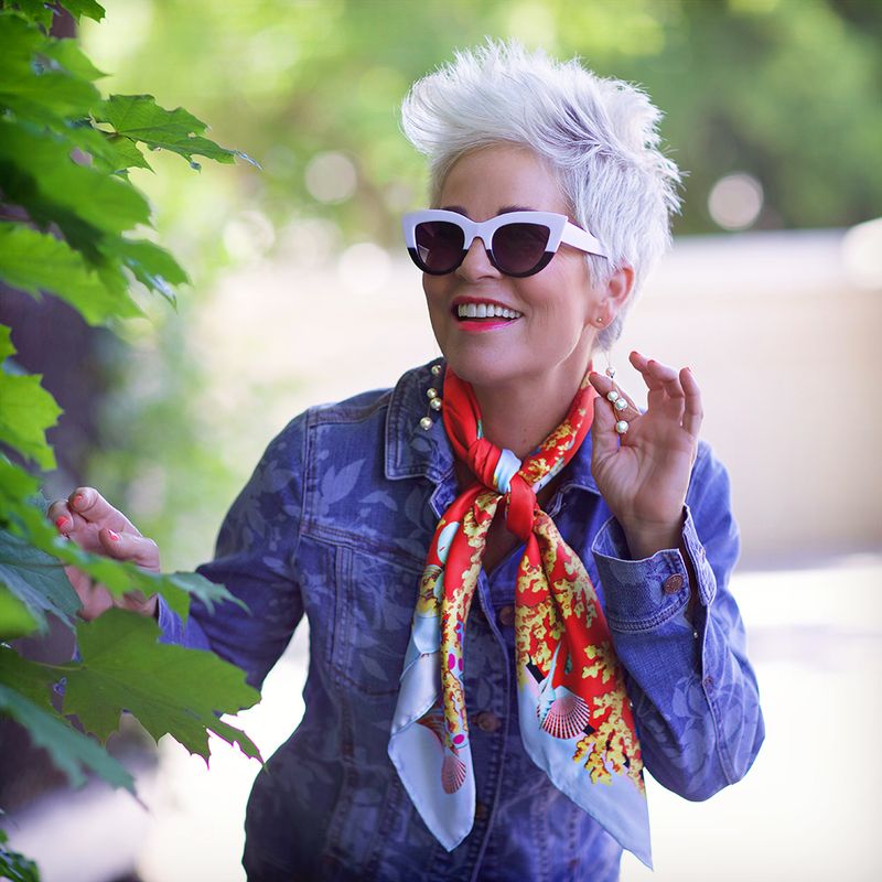 Rediscover the Scarf